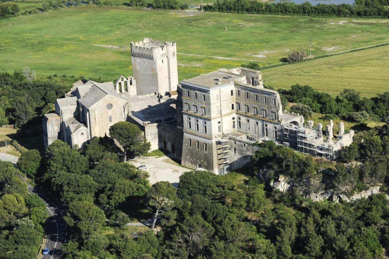 Вилла Joli Mazet Provencal De Camargue Арль Экстерьер фото
