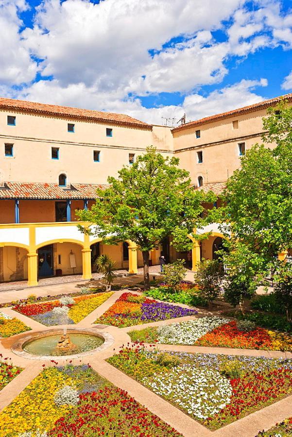 Вилла Joli Mazet Provencal De Camargue Арль Экстерьер фото